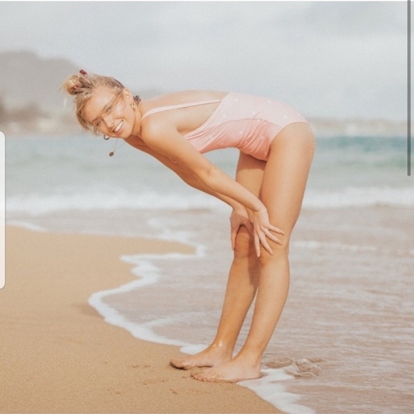 NWT ALBION FIT - PINK DOTTIE CLASSIC ONE-PIECE - Picture 2 of 8